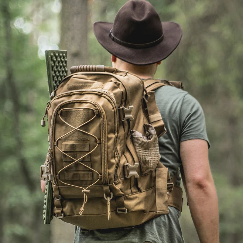 LQARMY Tactical Outdoor Backpack Large Capacity Rucksack